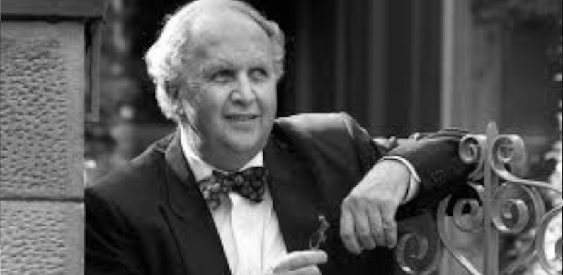 Alexander McCall Smith